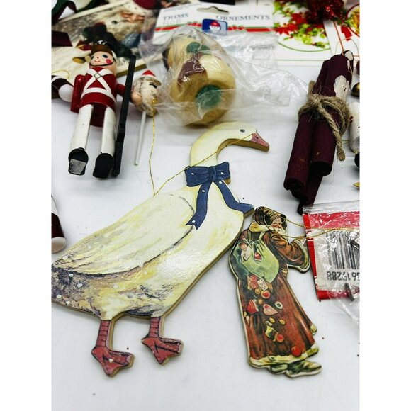 Vintage Christmas Crafters Lot Miniatures Flocked Postcard Ornament Santa Elf 1 - Picture 8 of 11